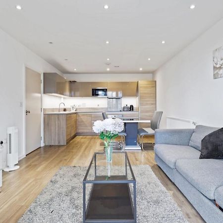 Canning Town 2 Bed Apartment Лондон Екстер'єр фото